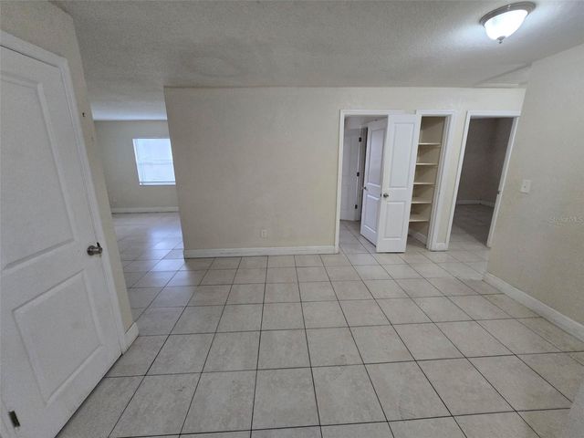 4542 21ST AVENUE S, St Petersburg, FL 33711