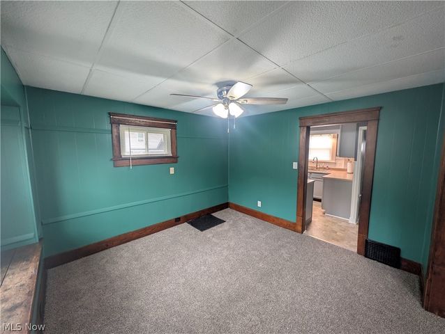 526 Grant Avenue, Cuyahoga Falls, OH 44221