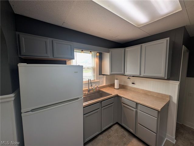 526 Grant Avenue, Cuyahoga Falls, OH 44221