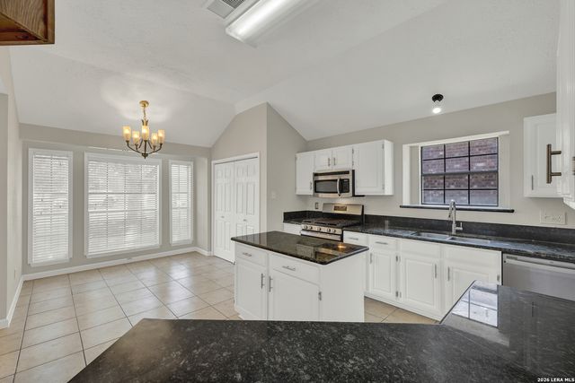 14639 HIGHLAND RDG, San Antonio, TX 78233