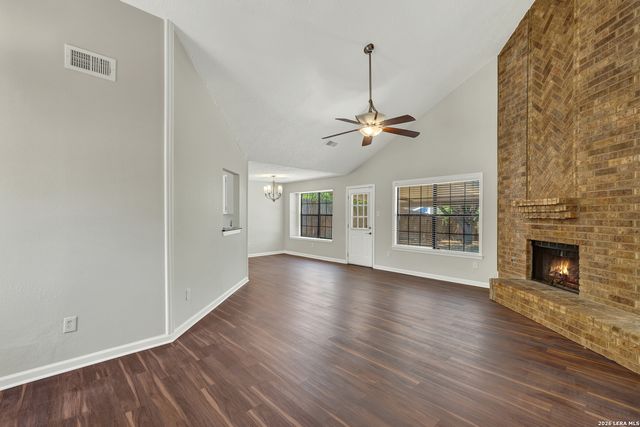 14639 HIGHLAND RDG, San Antonio, TX 78233