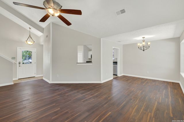 14639 HIGHLAND RDG, San Antonio, TX 78233