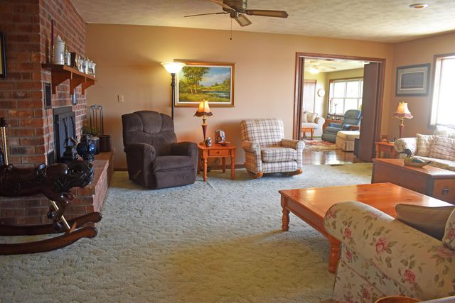 506 Victoria Drive, Horseshoe Bend, AR 72512