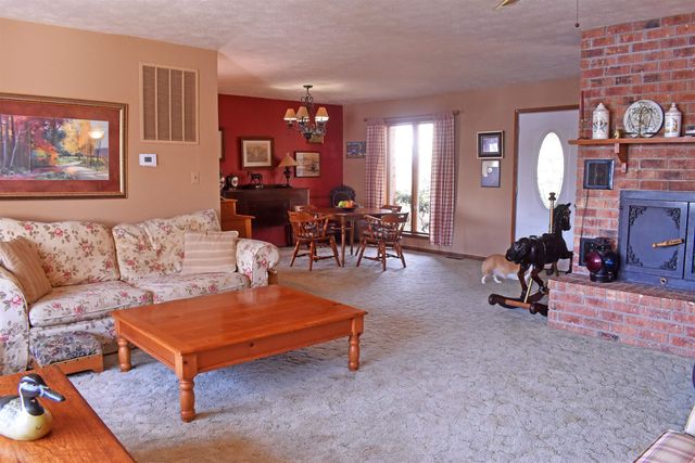 506 Victoria Drive, Horseshoe Bend, AR 72512