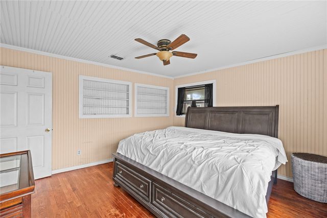 1645 Brentwood Dr, Corpus Christi, TX 78415