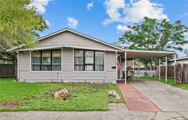 1645 Brentwood Dr, Corpus Christi, TX 78415