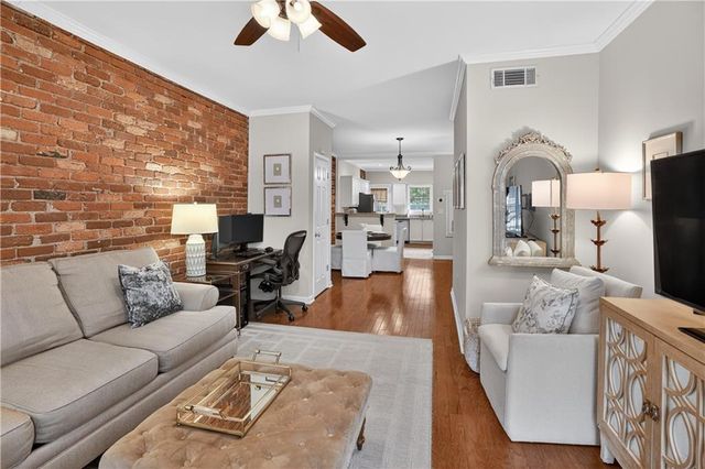 3675 Peachtree Road NE 19, Atlanta, GA 30319