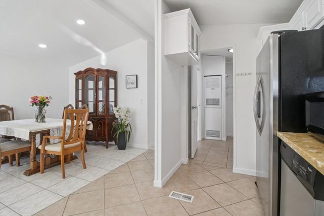 555 Umbarger Road 75, San Jose, CA 95111