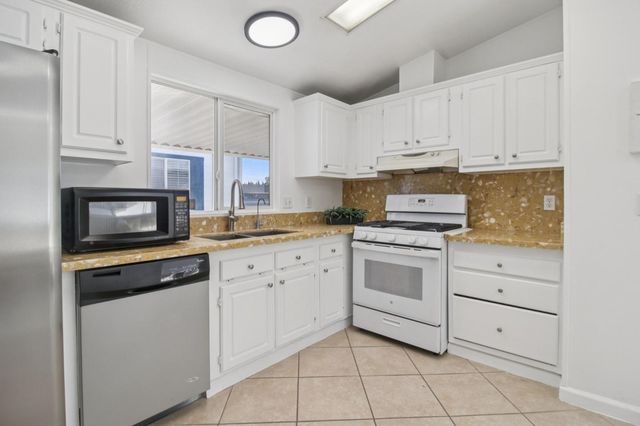 555 Umbarger Road 75, San Jose, CA 95111