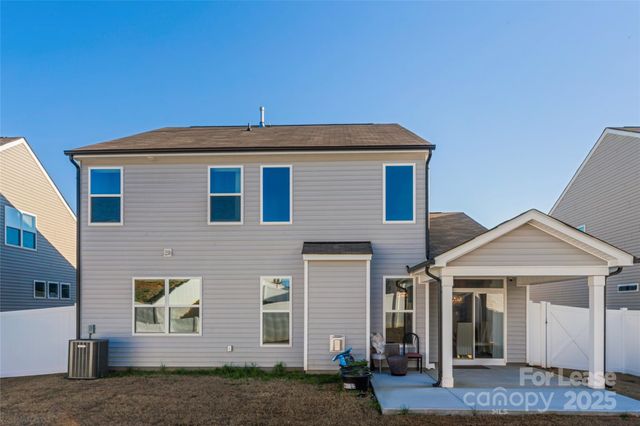 116 Farrier Lane, Statesville, NC 28677