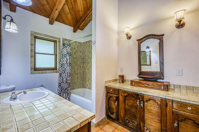 1015 Lister Drive, La Mesa, NM 88044