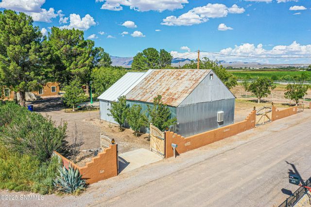 1015 Lister Drive, La Mesa, NM 88044