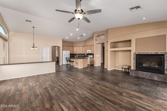 7864 E LAUREL Street, Mesa, AZ 85207