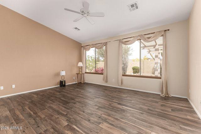 7864 E LAUREL Street, Mesa, AZ 85207