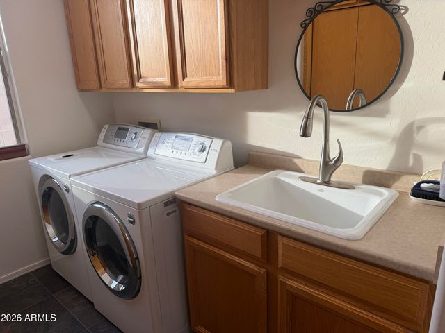 7864 E LAUREL Street, Mesa, AZ 85207