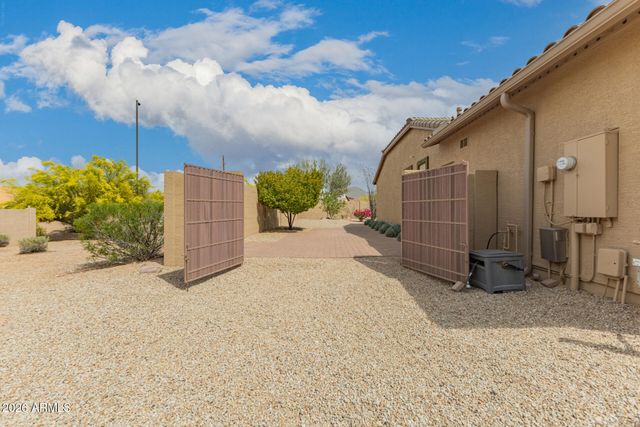 7864 E LAUREL Street, Mesa, AZ 85207