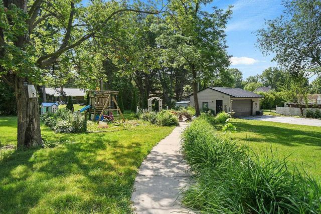 N1544 Poeppel Road, Fort Atkinson, WI 53538