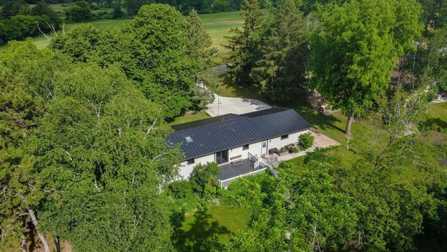 N1544 Poeppel Road, Fort Atkinson, WI 53538