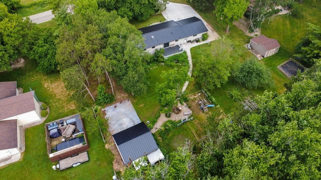 N1544 Poeppel Road, Fort Atkinson, WI 53538