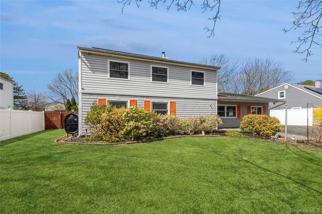 84 Corbin Avenue, East Patchogue, NY 11772
