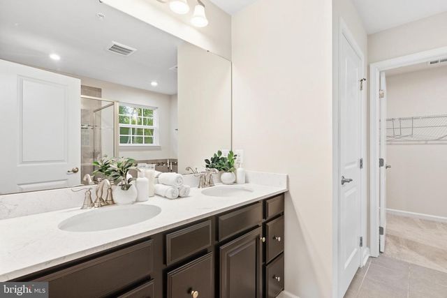 4217 MANOR FIELD DR, Bowie, MD 20720