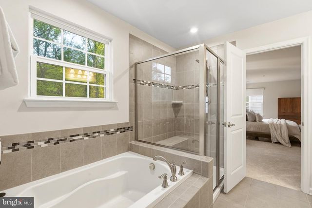 4217 MANOR FIELD DR, Bowie, MD 20720