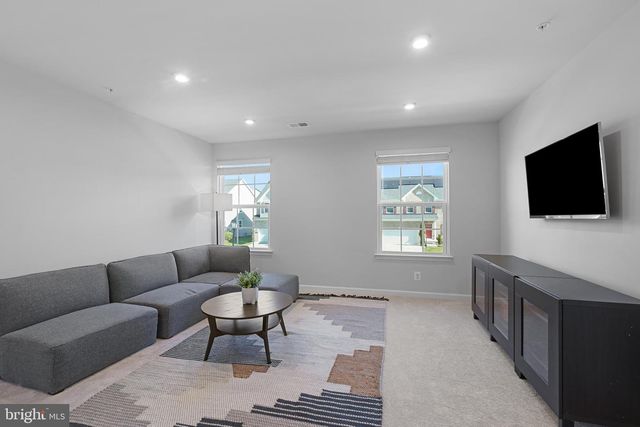4217 MANOR FIELD DR, Bowie, MD 20720