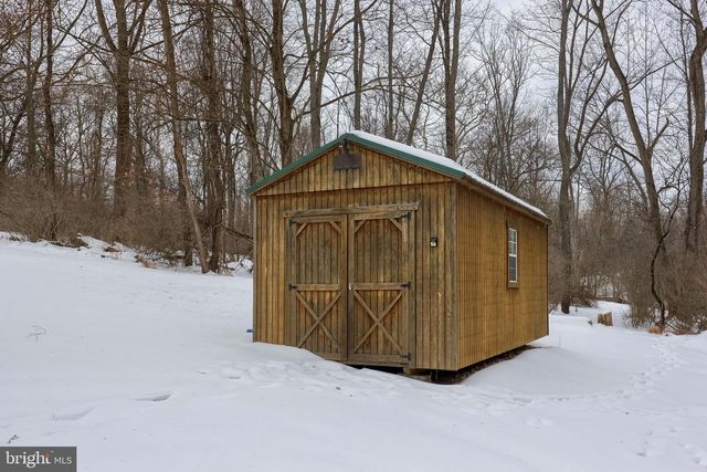 332 LAUREL DR, York, PA 17406