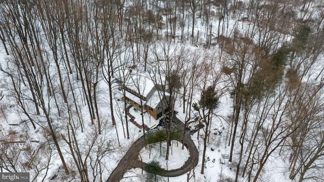 332 LAUREL DR, York, PA 17406