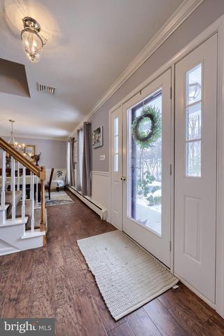 332 LAUREL DR, York, PA 17406