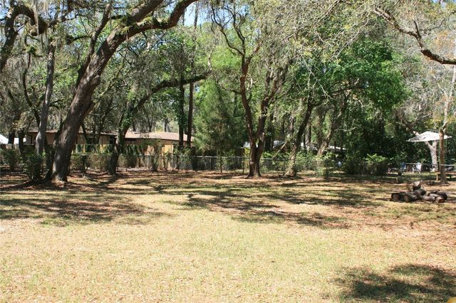 106 SW 38TH STREET, Gainesville, FL 32607