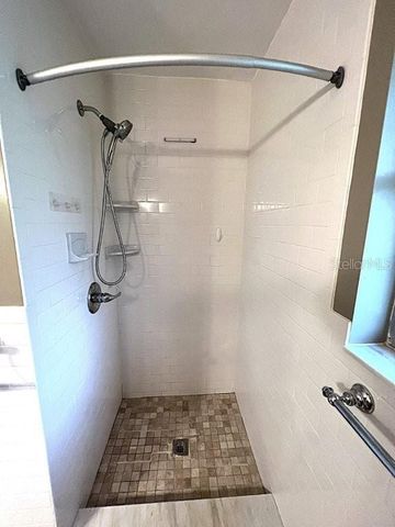 106 SW 38TH STREET, Gainesville, FL 32607