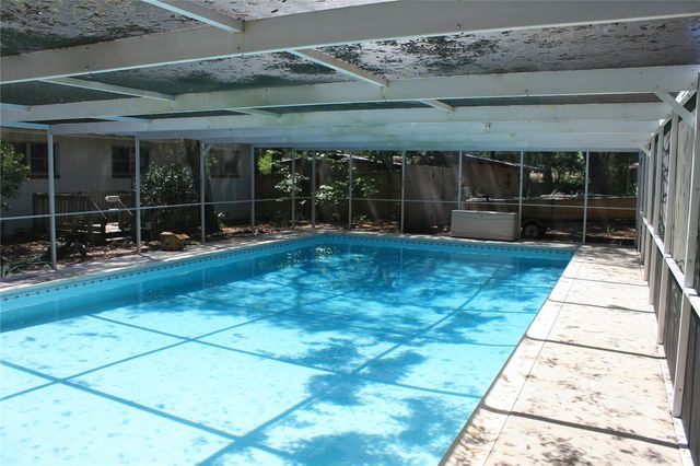 106 SW 38TH STREET, Gainesville, FL 32607