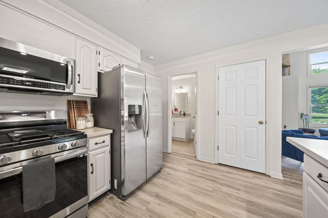 1205 Holton Road, Grove City, OH 43123
