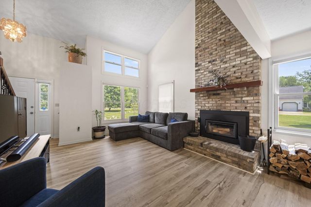 1205 Holton Road, Grove City, OH 43123