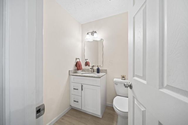 1205 Holton Road, Grove City, OH 43123