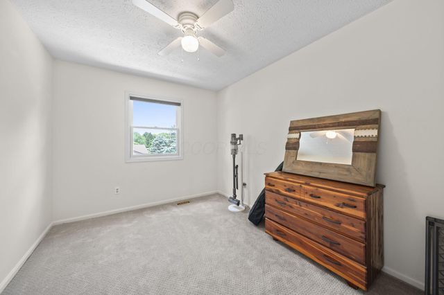 1205 Holton Road, Grove City, OH 43123