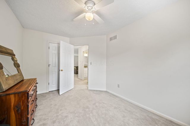 1205 Holton Road, Grove City, OH 43123