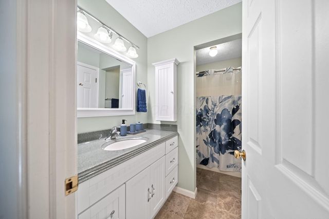 1205 Holton Road, Grove City, OH 43123