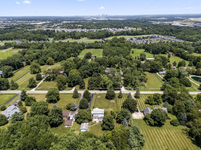 1205 Holton Road, Grove City, OH 43123