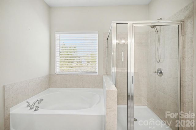 504 Stone River Parkway, Mount Holly, NC 28120