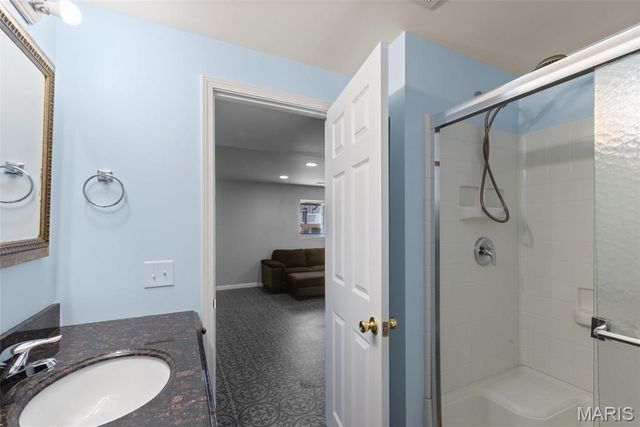 1602 Platinum Court, O'fallon, MO 63366