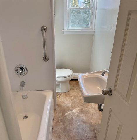 252 Mechanic St 252, Canton, MA 02021