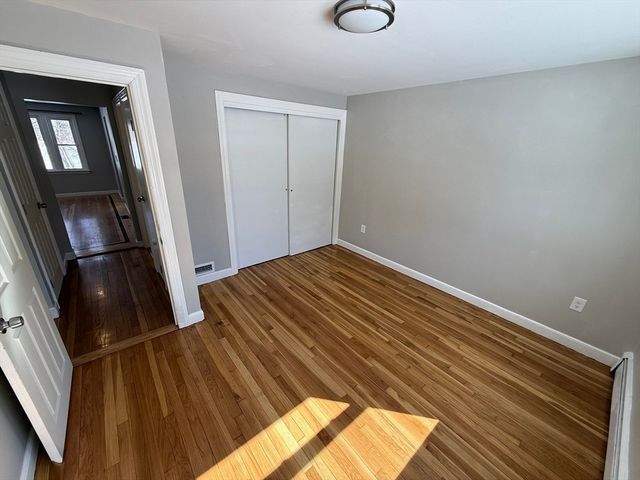 252 Mechanic St 252, Canton, MA 02021