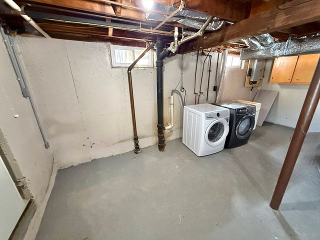 252 Mechanic St 252, Canton, MA 02021