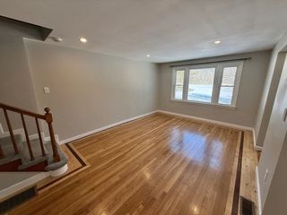 252 Mechanic St 252, Canton, MA 02021