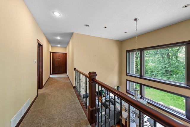 14708 Woodhaven Road, Minnetonka, MN 55345