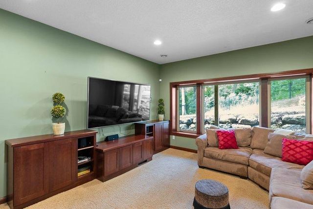 14708 Woodhaven Road, Minnetonka, MN 55345