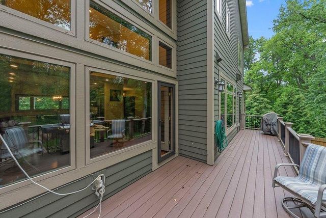 14708 Woodhaven Road, Minnetonka, MN 55345