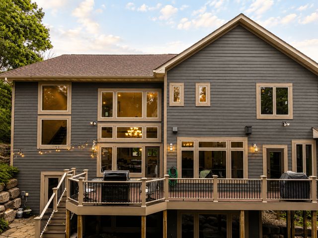 14708 Woodhaven Road, Minnetonka, MN 55345